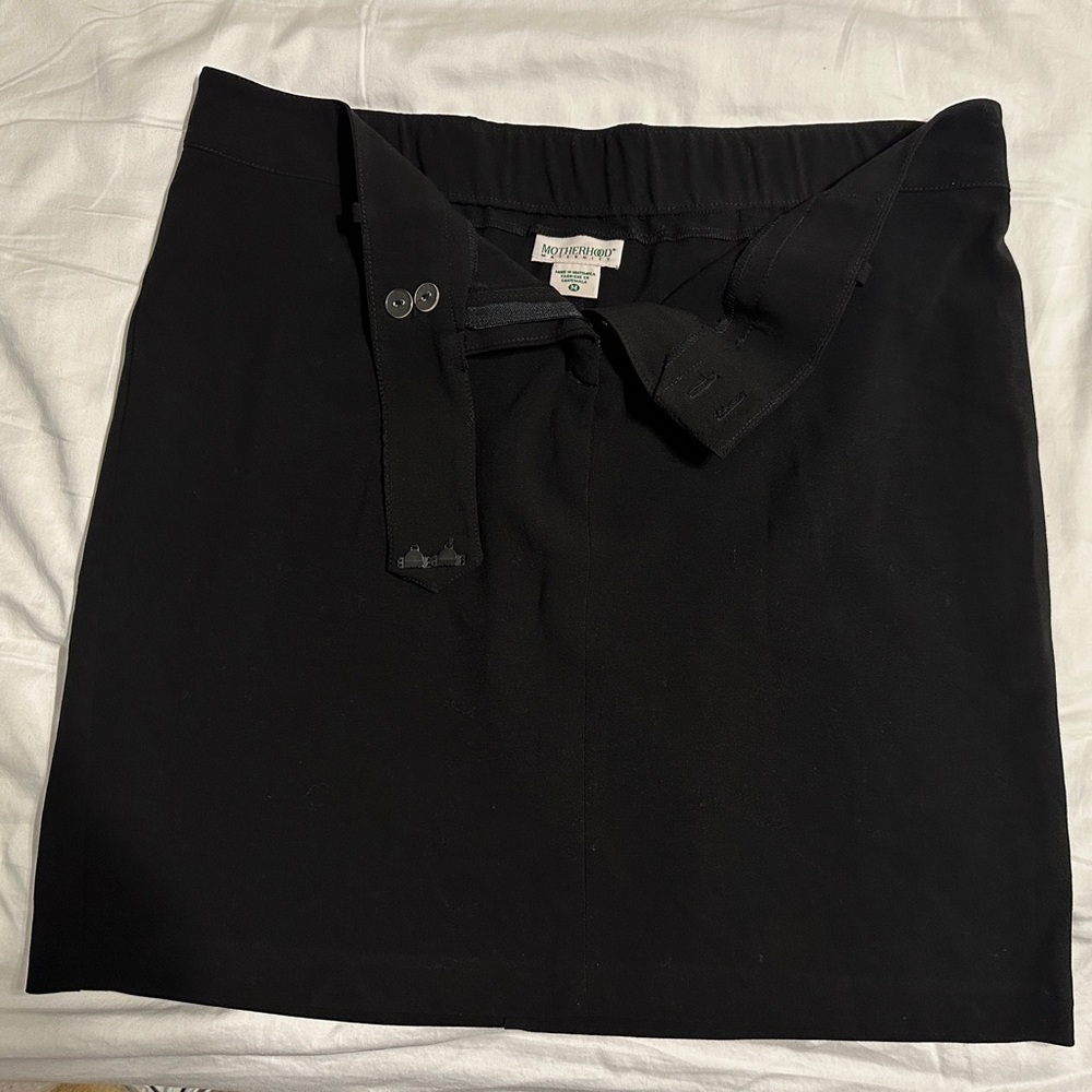 Motherhood skirt size M
